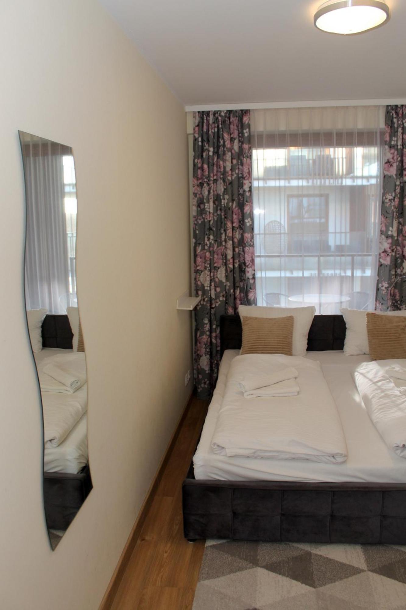 Apartament Spoko, Basen, Sauna, Aneks Kuchenny, Morze 300M Kolobrzeg Dış mekan fotoğraf